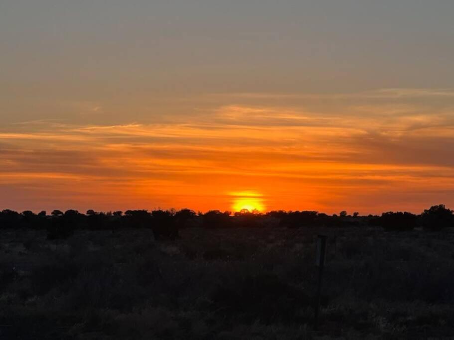 Grand Canyon Cabin, Breathtaking Sunsets/sunrises!!